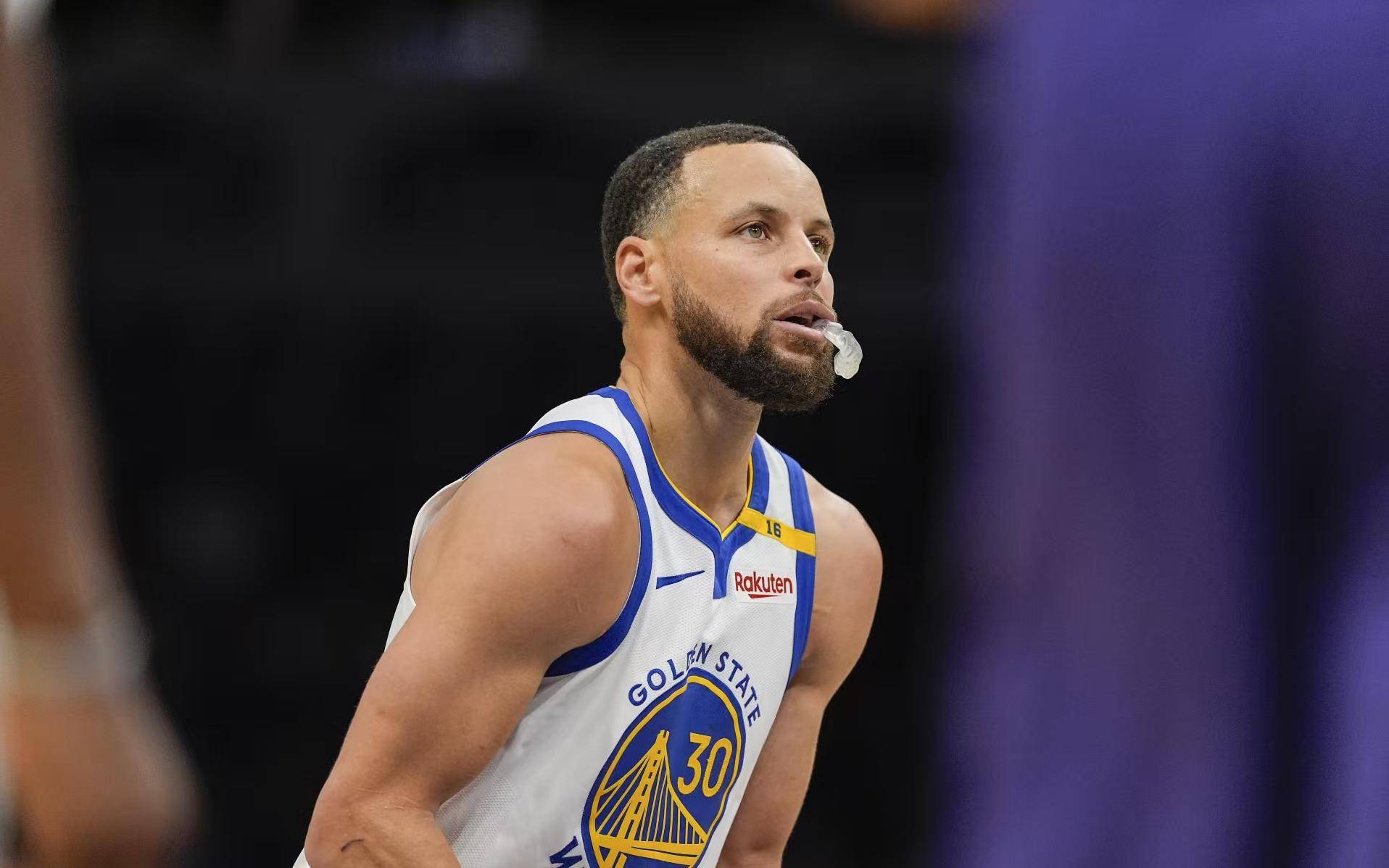 J9-库里在TL比赛中险胜，领先优势明显引发热议！