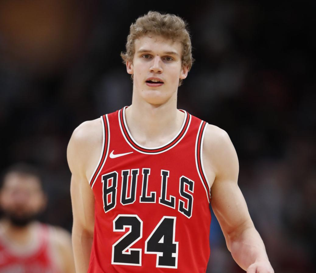 九游会- 西亚卡姆个人资料 