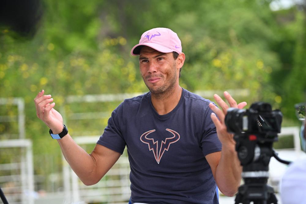 关于夏洛特黄蜂发布备战花絮，赛前内部沟通，足总杯任务艰巨，赛程密集仍需轮换的信息